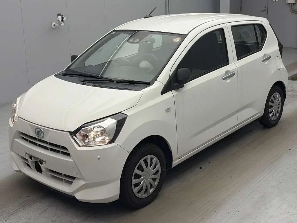 Daihatsu Mira e:S LA350S 2021